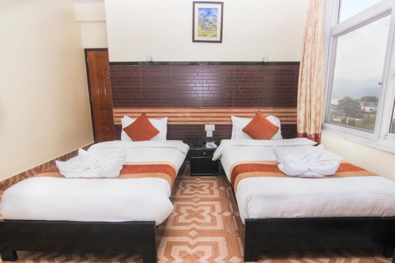 Hotel Point Pokhara Exterior photo