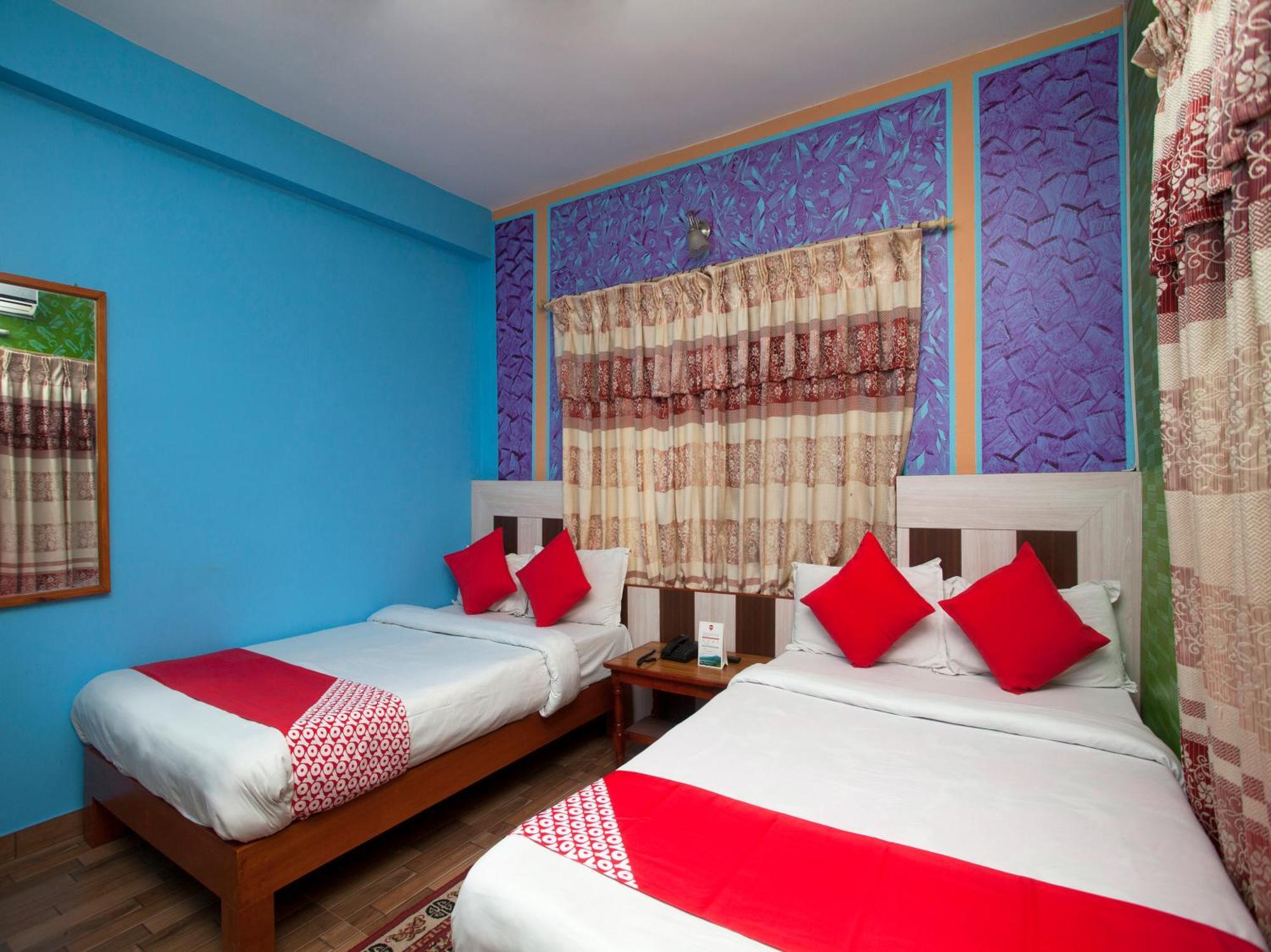 Hotel Point Pokhara Exterior photo